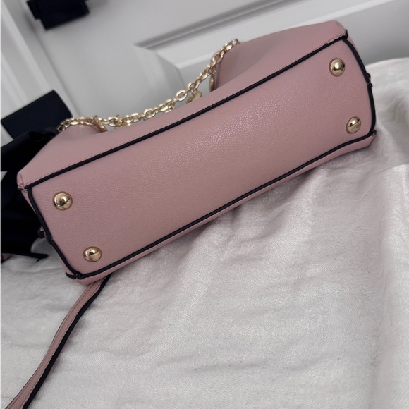 Betsey Johnson Crossbody with black bow and gold charms - Picture 9 of 9